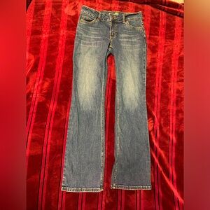 27/32 Wrangler bootcut